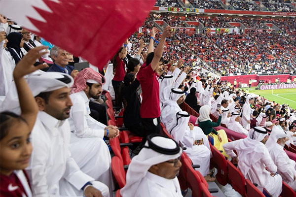 Nỗi thất vọng của CĐV Qatar: “Tiền không mua được World Cup”
