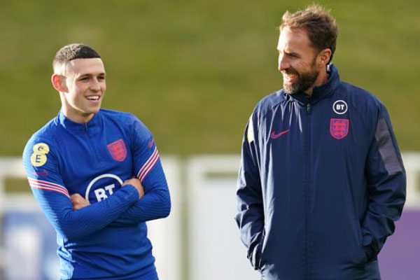 Gareth Southgate nhắc nhở đừng biến Phil Foden thành siêu anh hùng