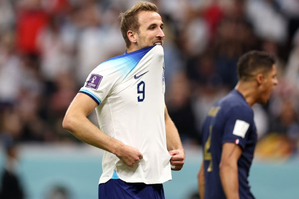 Harry Kane dập tắt ước mơ tuyển Anh