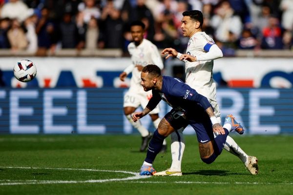 PSG cập nhật tình hình của Neymar: Bỏ lỡ hàng loạt trận đấu quan trọng