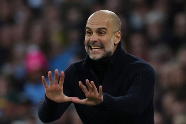 Pep Guardiola có động thái bất ngờ đối với Lucas Paqueta, Cole Palmer và Kyle Walker