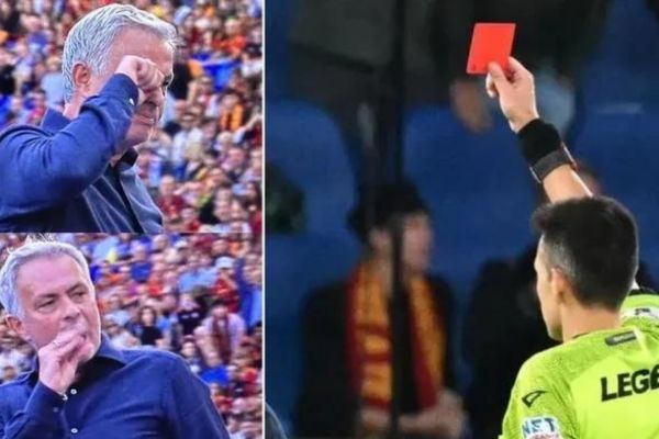 Mourinho nhận thẻ đỏ vì lý do hết sức trẻ trâu 