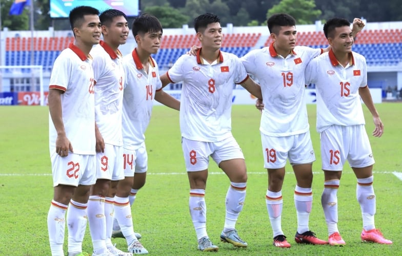 U23 Việt Nam vui mừng với sự trở lại của Nguyễn Quốc Việt trước trận tứ kết U23 châu Á
