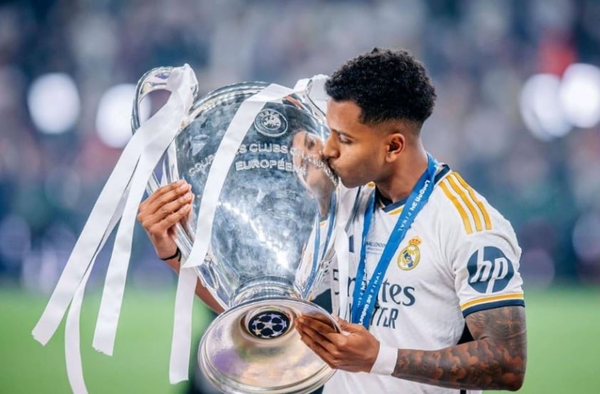 Rodrygo khẳng định tương lai tại Real Madrid sau chiến thắng Champions League