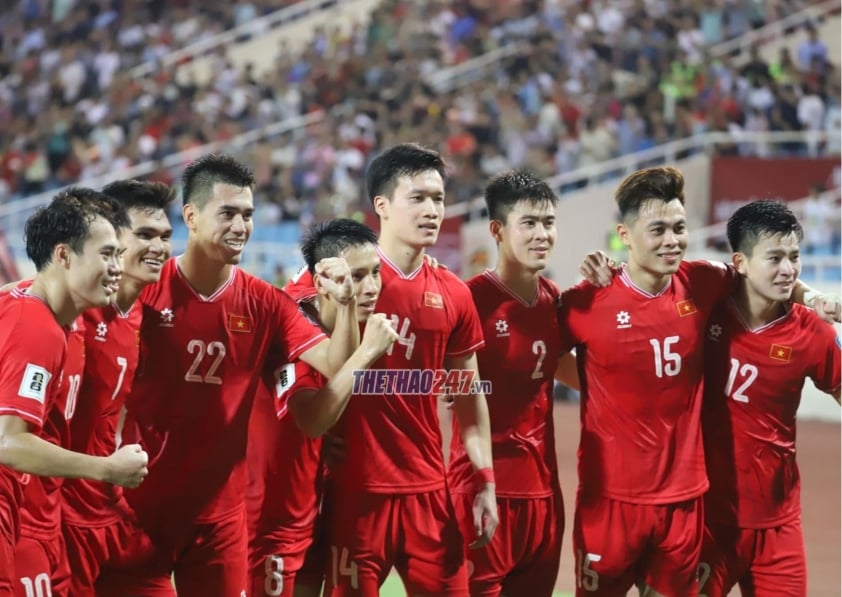 Đội tuyển Việt Nam đạt thành tích ấn tượng, lọt top 7 đội tuyển tiến bộ nhất thế giới