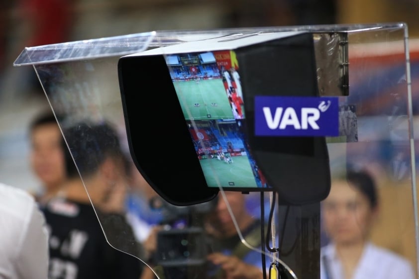 Cuộc Chiến Play-off Dùng Trọng Tài Ngoại và VAR: Hà Tĩnh Đụng Độ PVF CAND