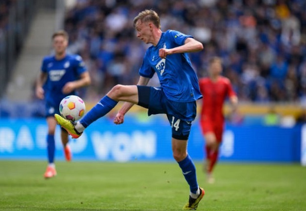 Maximilian Beier: Cầu thủ trẻ triển vọng trở thành mục tiêu của các ông lớn Premier League