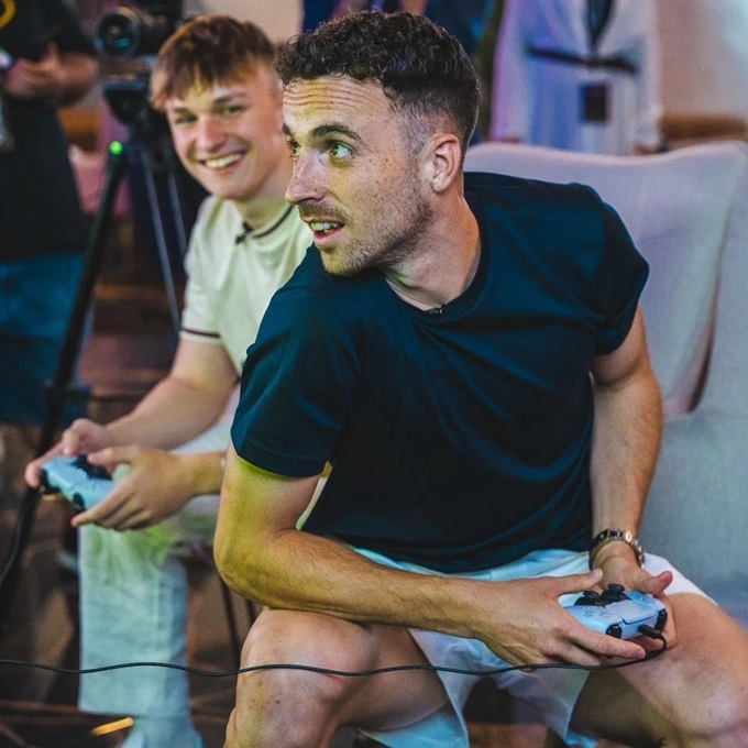 Diogo Jota Bỏ Lỡ Du Đấu Hè Liverpool Để Tham Dự Esports World Cup