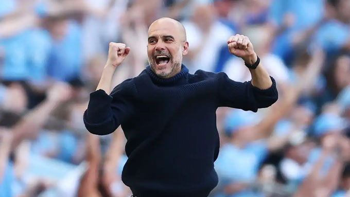 Pep Guardiola úp mở tương lai tại Man City