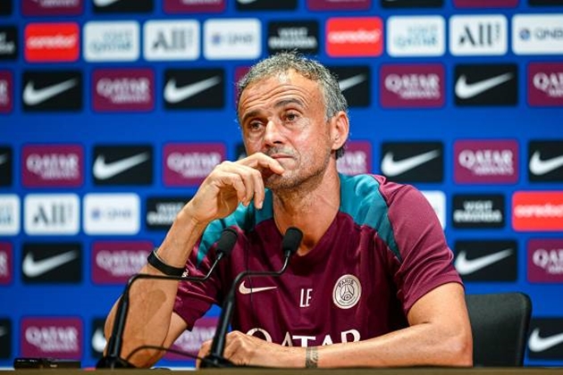 Luis Enrique thận trọng trước trận ra quân Ligue 1 của PSG