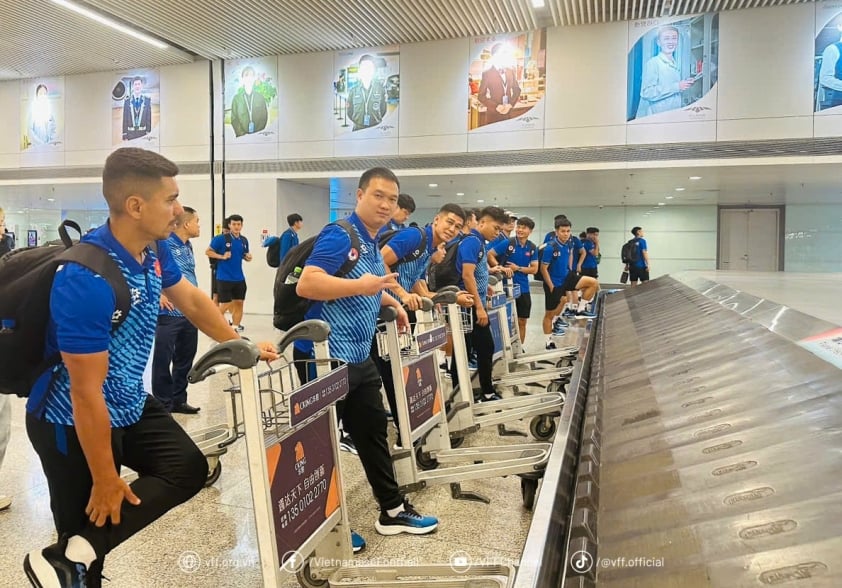 U22 Việt Nam Đặt Chân Tới Trung Quốc, Chuẩn Bị Cho Giải Giao Hữu CFA Team China 2024