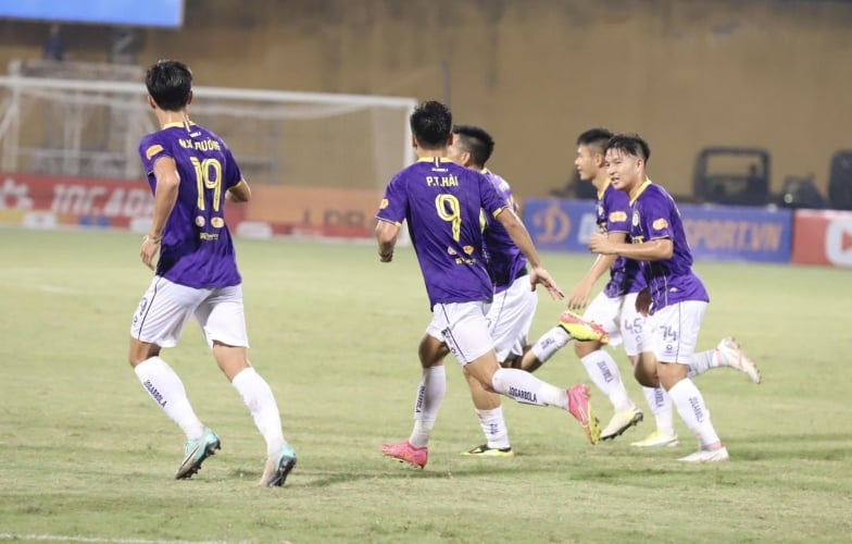 Nội binh tỏa sáng trên đấu trường V-League