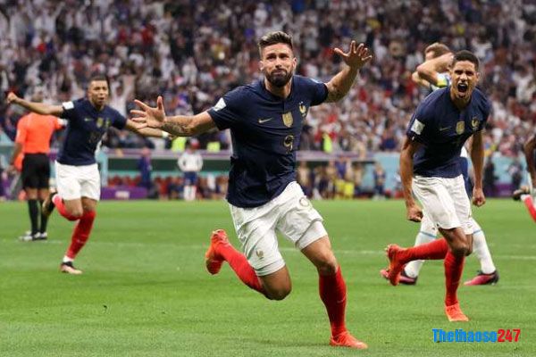 Giroud chính là người hùng của tuyển Pháp