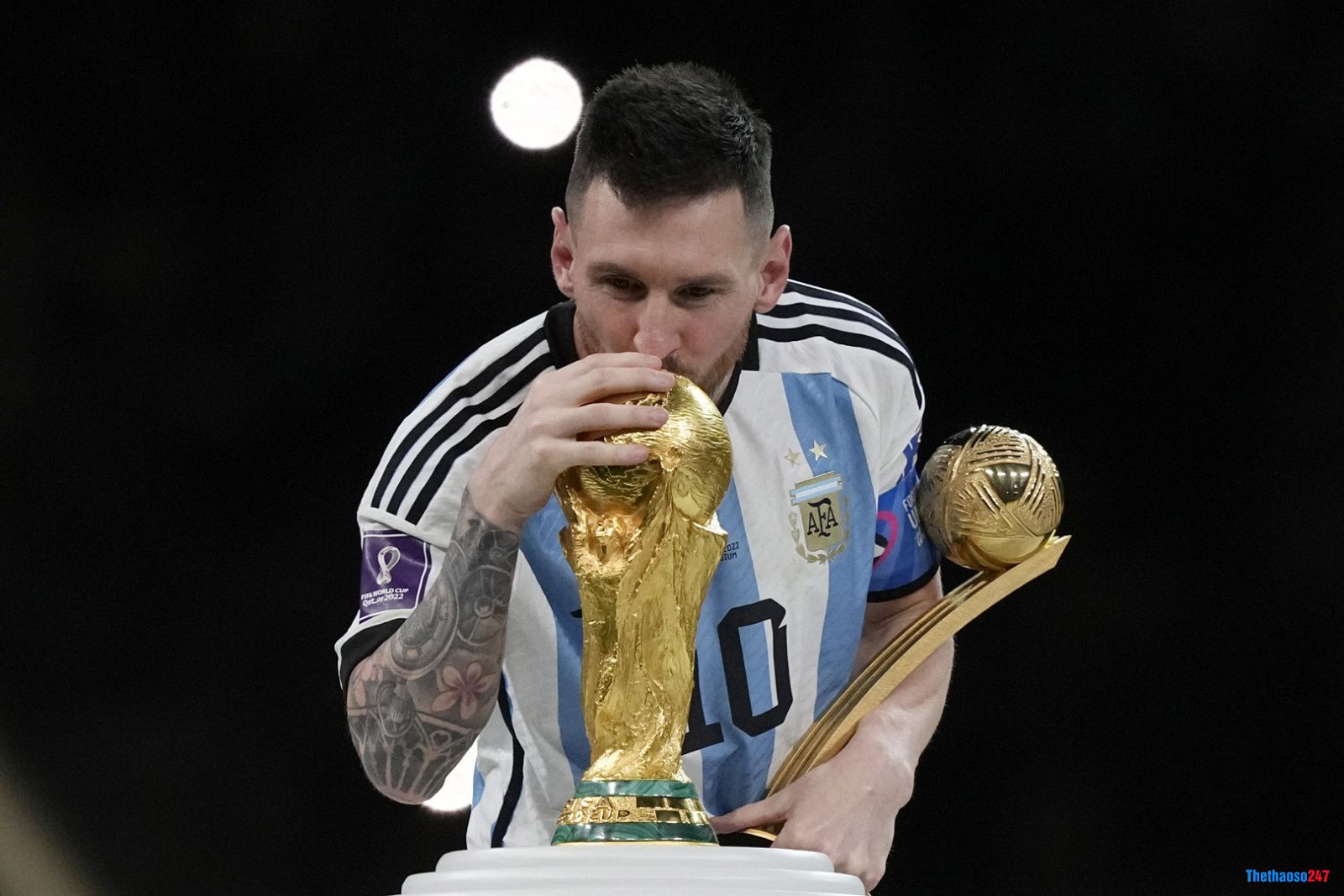 Messi trở thành ứng cử viên số một cho danh hiệu The Best 