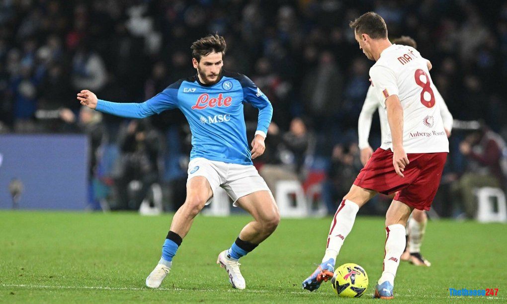 Napoli tiếp tục duy trì vị thế thống trị tại Serie A 