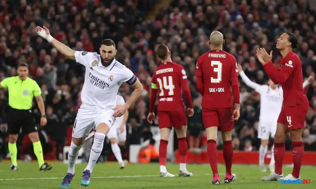 Benzema đóng hòm cho trận đấu ở phút 67