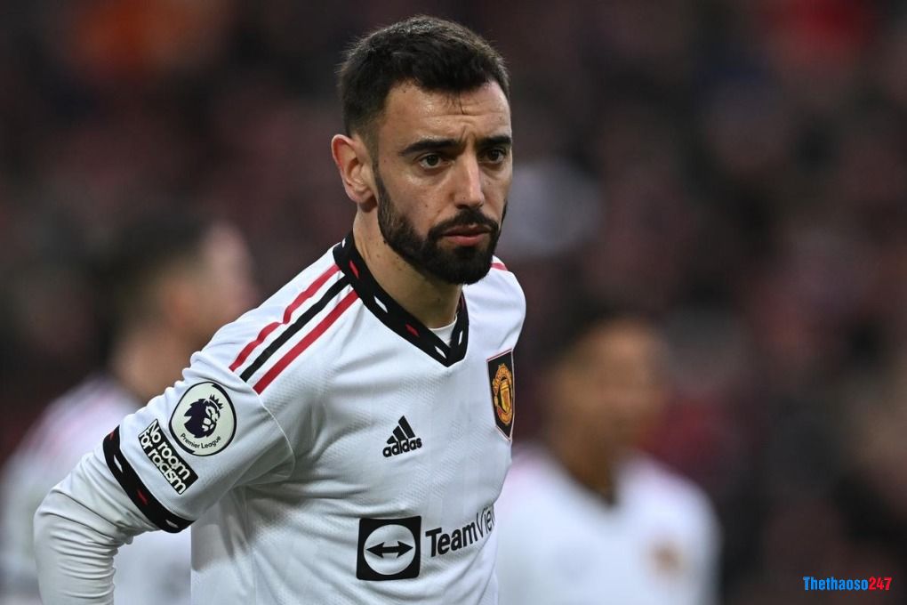 Bruno Fernandes nhận cơn mưa chỉ trích đến từ các đồng đội 