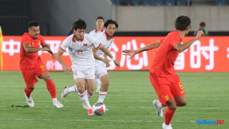 Đội tuyển Việt Nam bị Hàn Quốc chê yếu.