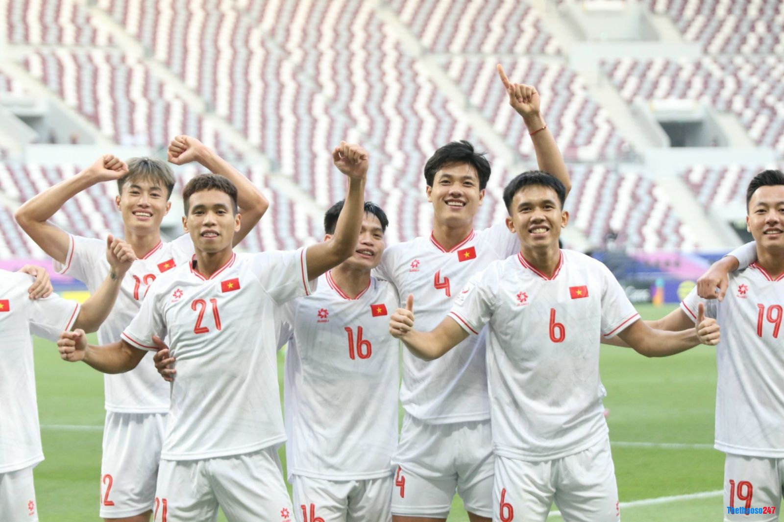 U23 Việt Nam vẫn nhận được nhiều niềm tin từ người hâm mộ dù chơi chưa thật tốt - Ảnh: VFF
