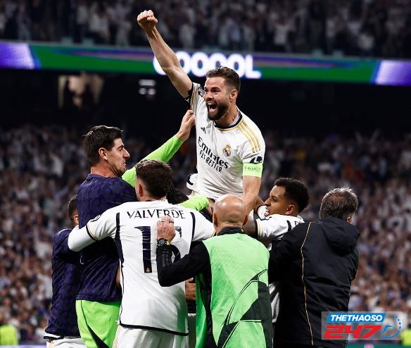 Real Madrid ăn mừng trận bán kết