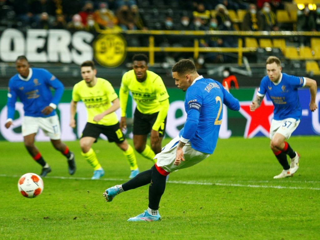 Đội trưởng Rangers tỏa sáng rực rỡ với 3 bàn thắng trong hai lượt trận trước Dortmund