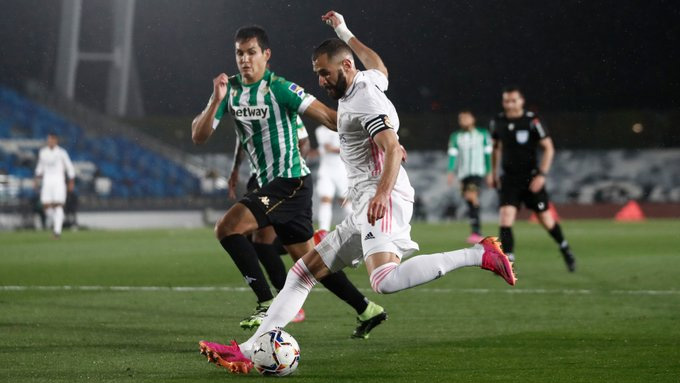 Real Madrid 0-0 Real Betis: Chức vô địch xa dần đối với “Kền kền trắng”
