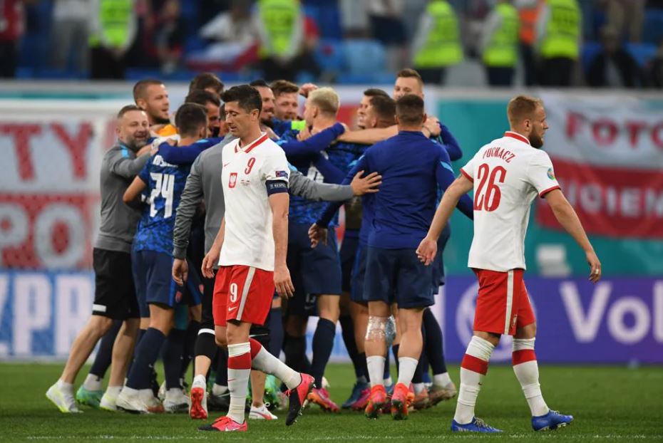 Ba Lan vs Slovakia