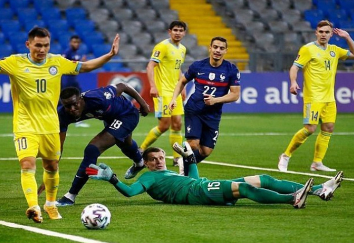 Soi kèo phạt góc Pháp vs Kazakhstan