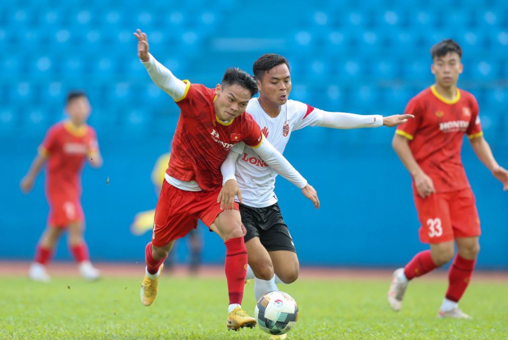 U23 Việt Nam vs Long An