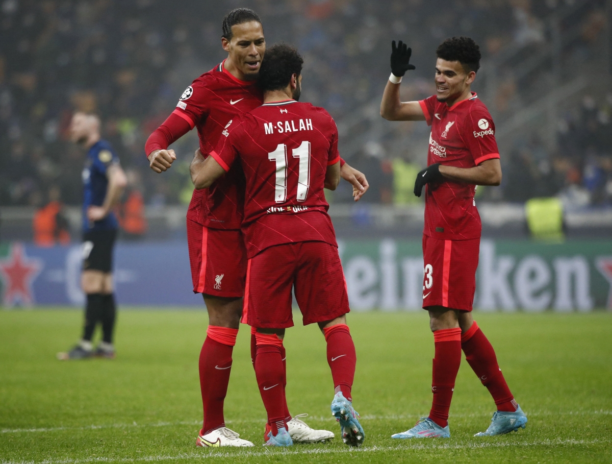 Chiến thắng 2-0 giúp Liverpool gần như nắm chắc tấm vé đi tiếp tại Champions League