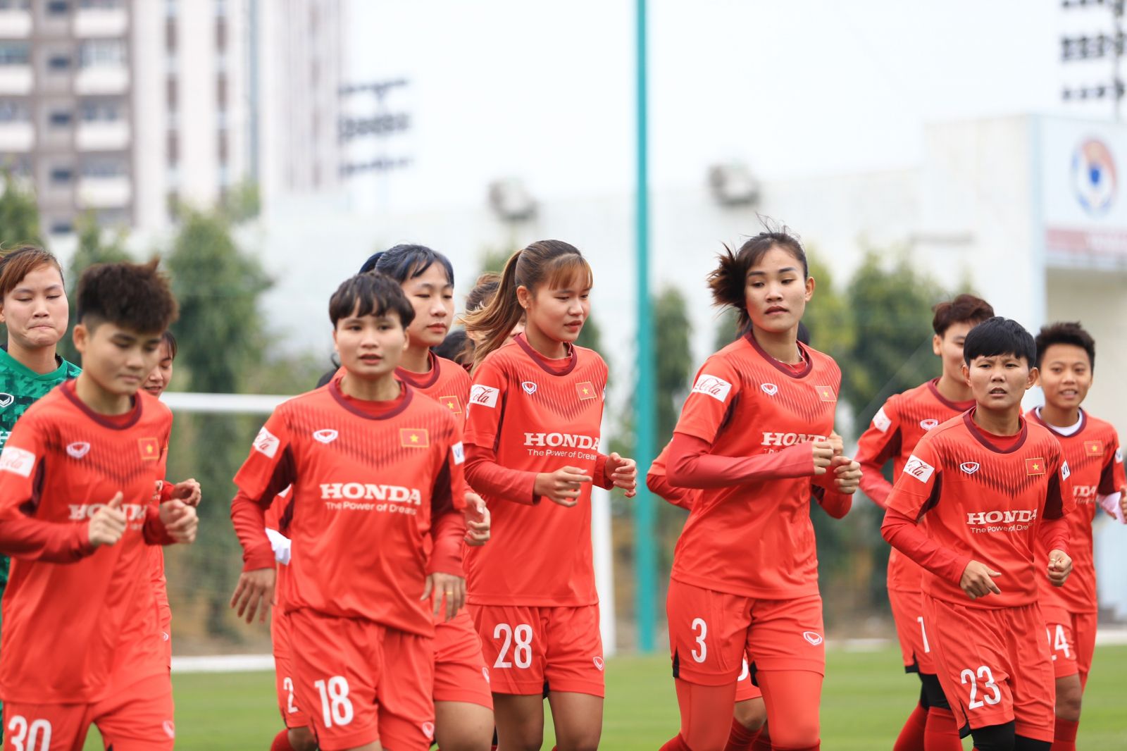 ĐT nữ Việt Nam tập luyện kỹ lưỡng trước trận đấu với Tajikistan