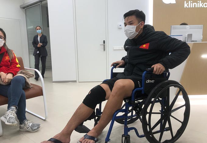 Chấn thương của Vũ Đức Tùng tuyển Futsal Việt Nam