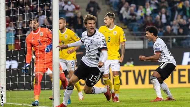 Kết quả bóng đá VL World Cup 2022: Đức 2-1 Romania 