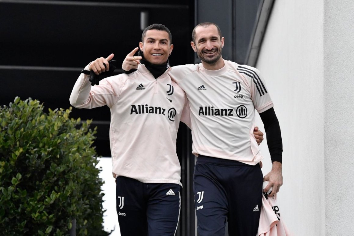 Ronaldo - Chiellini Juventus