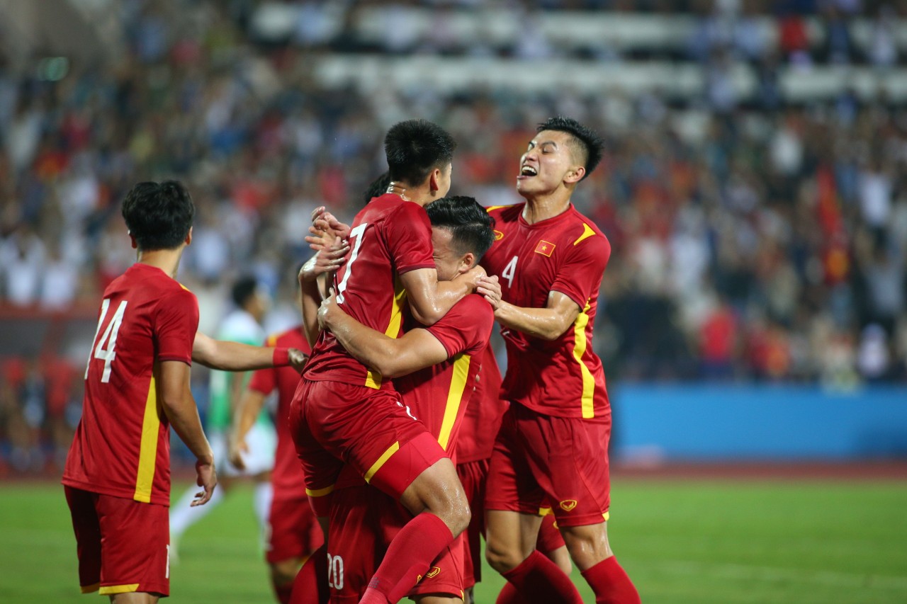 U23 Việt Nam nhận mưa lời khen sau khi hạ gục U23 Indonesia