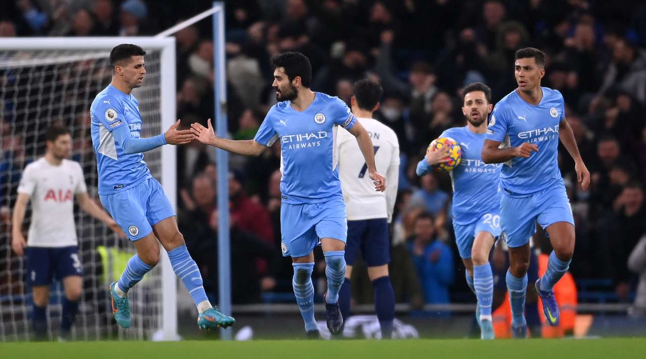 Kết quả Man City 2-3 Tottenham