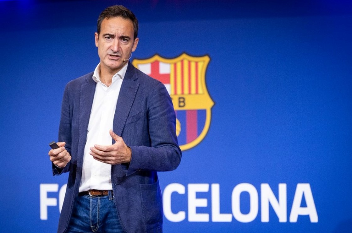 Giám đốc điều hành Barca từ chức vì Spotify