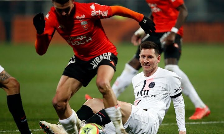 Messi tịt ngòi trong trận hòa Lorient 1-1 PSG 