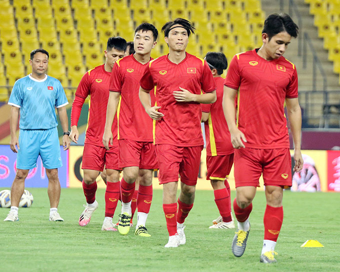 Danh sách 23 cầu thủ ĐT Việt Nam tham dự trận đấu với Ả Rập Xê Út