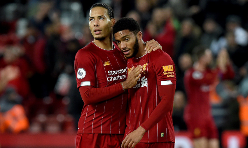 Virgil van Dijk - Joe Gomez một trong những hàng thủ vững chãi nhất Premier League