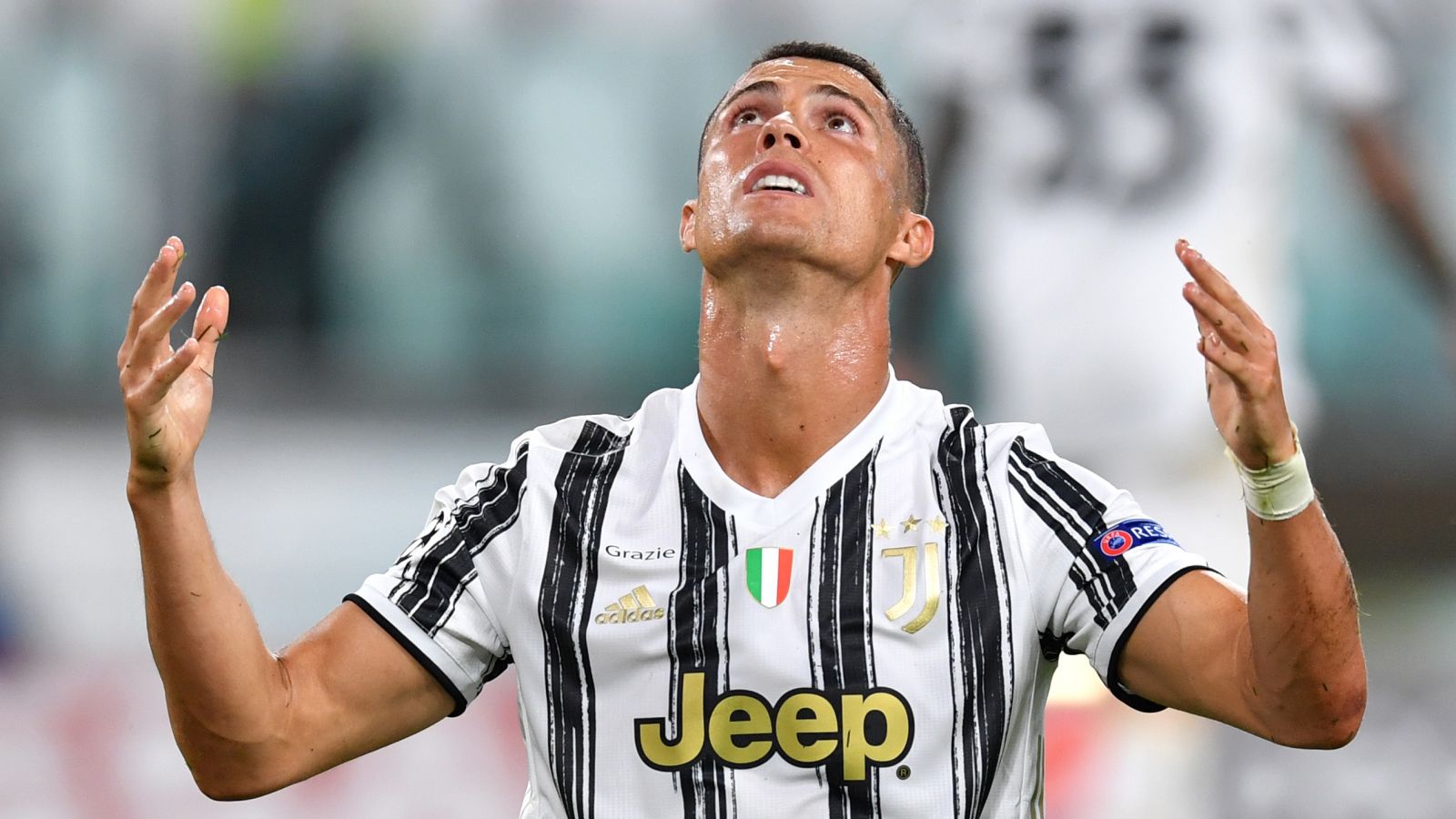 Ronaldo bị kẹt lại ở Juventus
