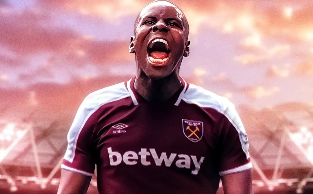 West Ham United đã xác nhận việc chiêu mộ Kurt Zouma từ Chelsea.