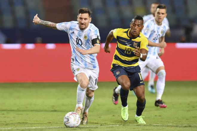 Messi tỏa sáng giúp Argentina đại thắng Ecuador