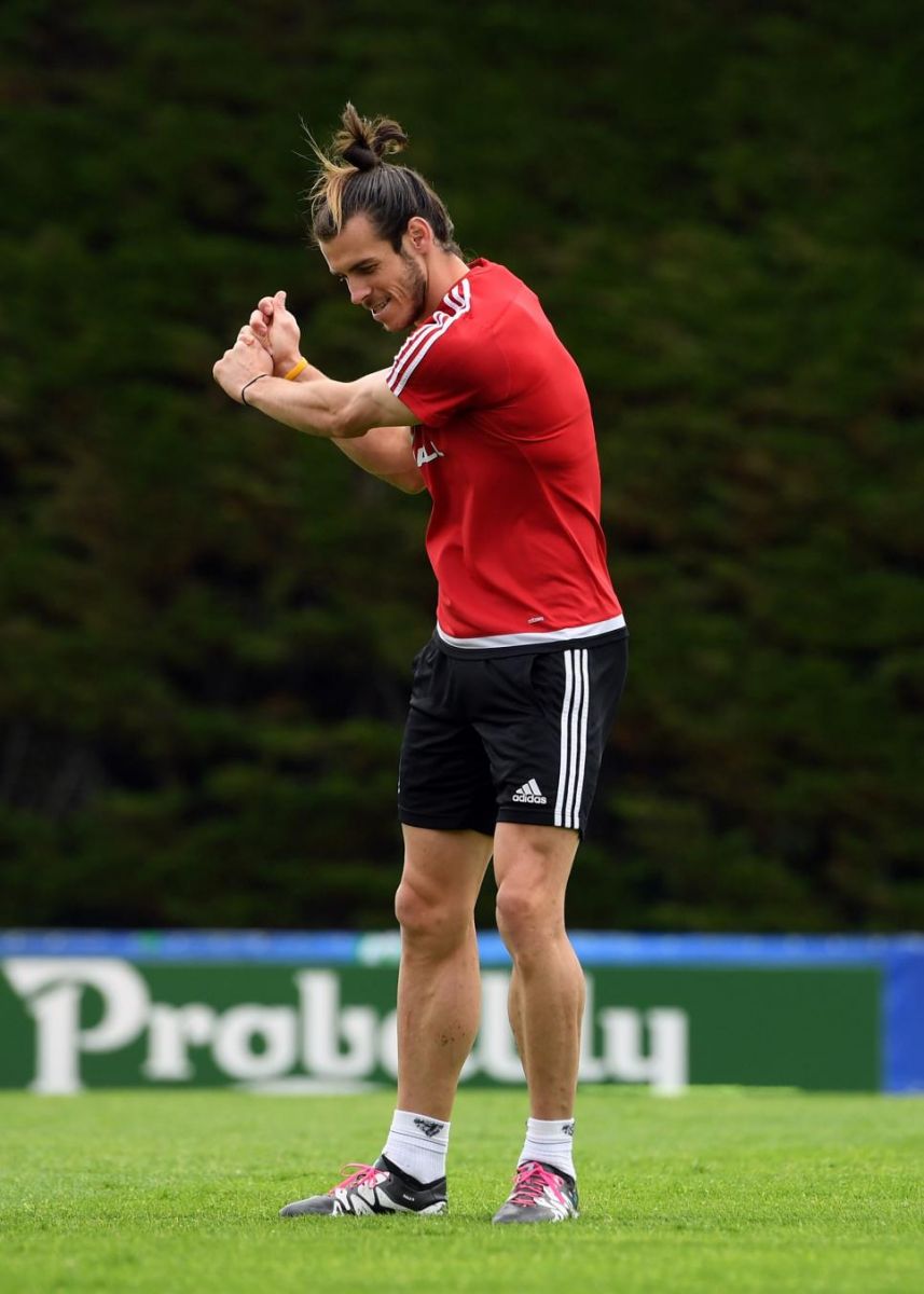 Chẳng ai còn tin Gareth Bale có thể tỏa sáng trên sân cỏ hơn sân golf nữa