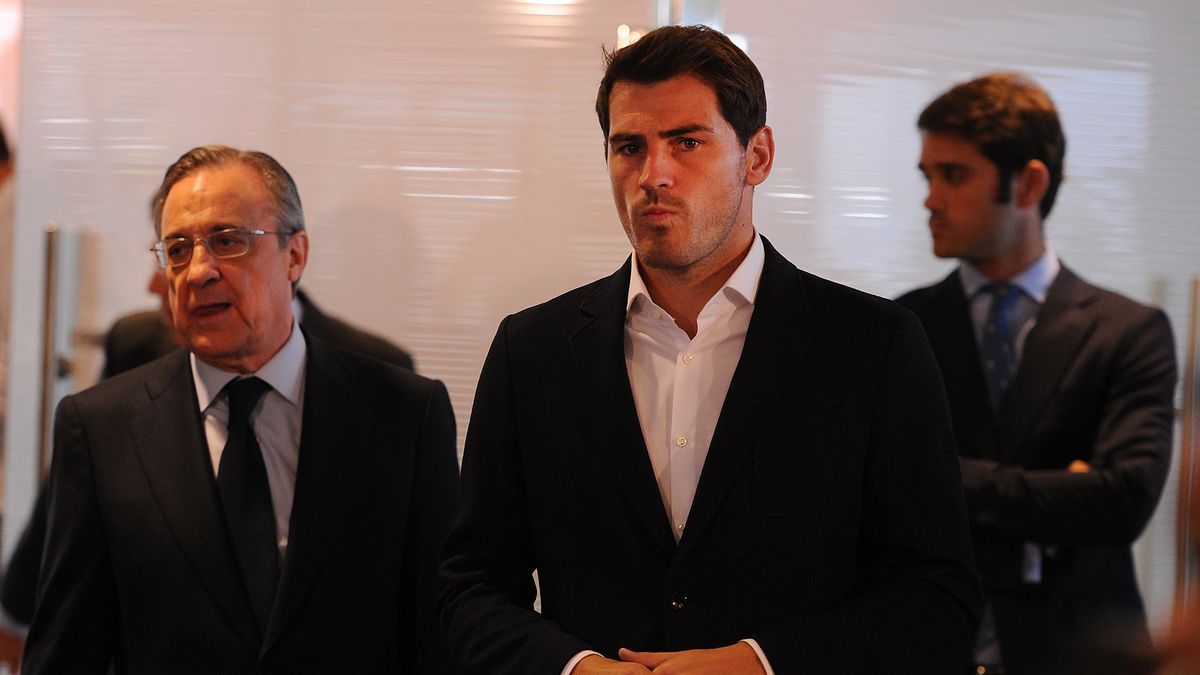 Perez và Casillas