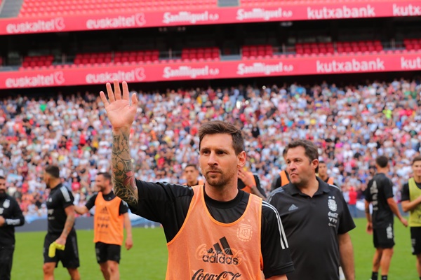 Messi đang hội quân cùng đội tuyển Argentina 