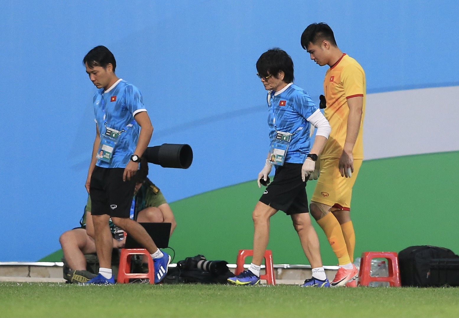 Văn Toản đã phải rời sân sau tình huống dẫn đến bàn thua trực tiếp của U23 Việt Nam 
