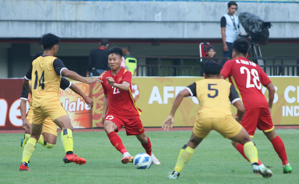 U19 Việt Nam có khởi đầu suôn sẻ trước U19 Brunei