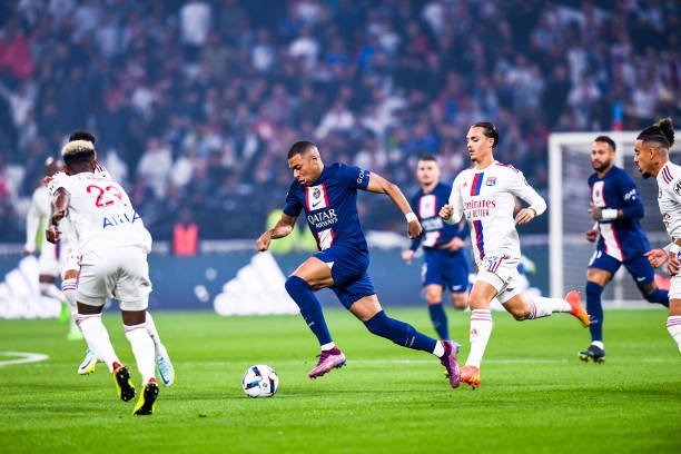 PSG tiếp tục duy trì thế thống trị tại Ligue 1