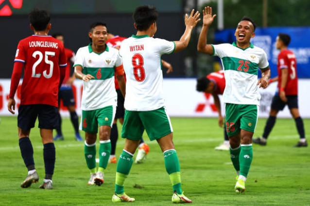 Lào dính nghi vấn bán độ tại AFF Cup 2021